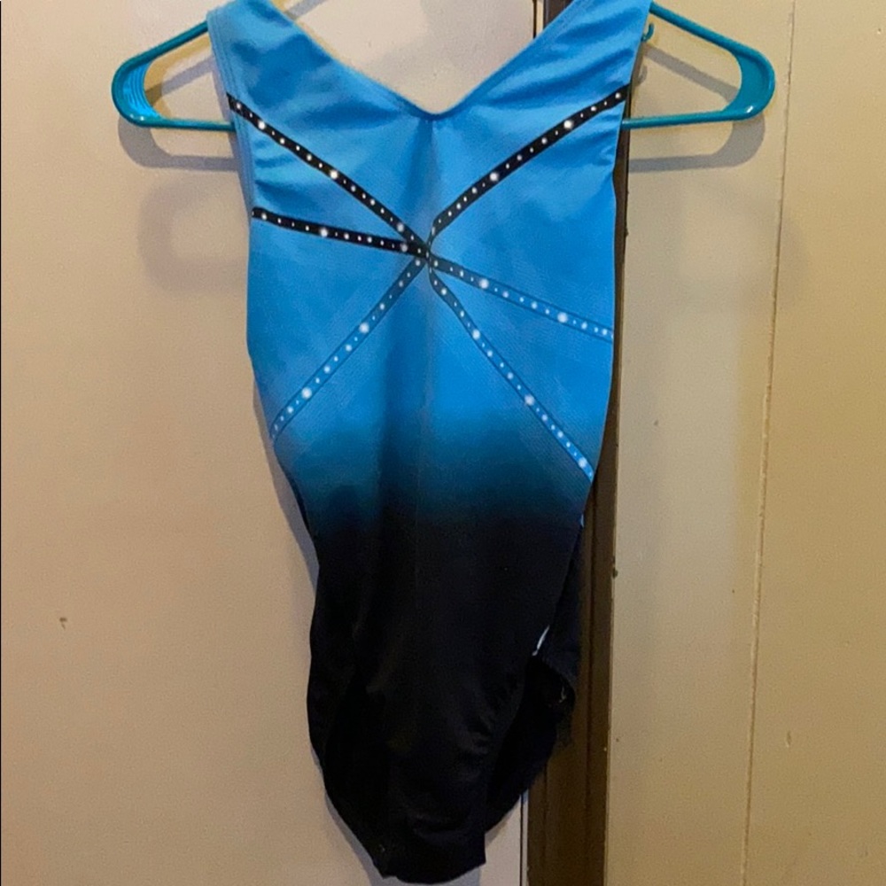 Gymnastics leotard
